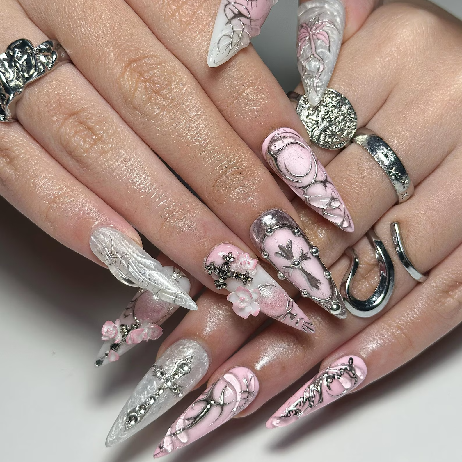 3d-pink-gothic-silver-chrome-nails-press-on