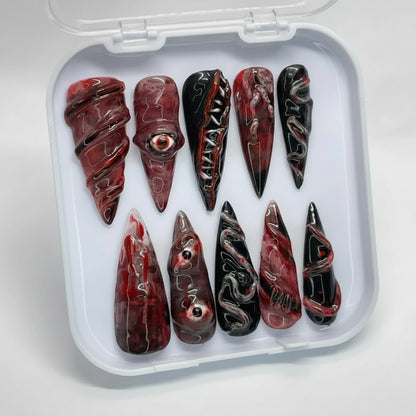 dark-horror-blood-eye-halloween-nails