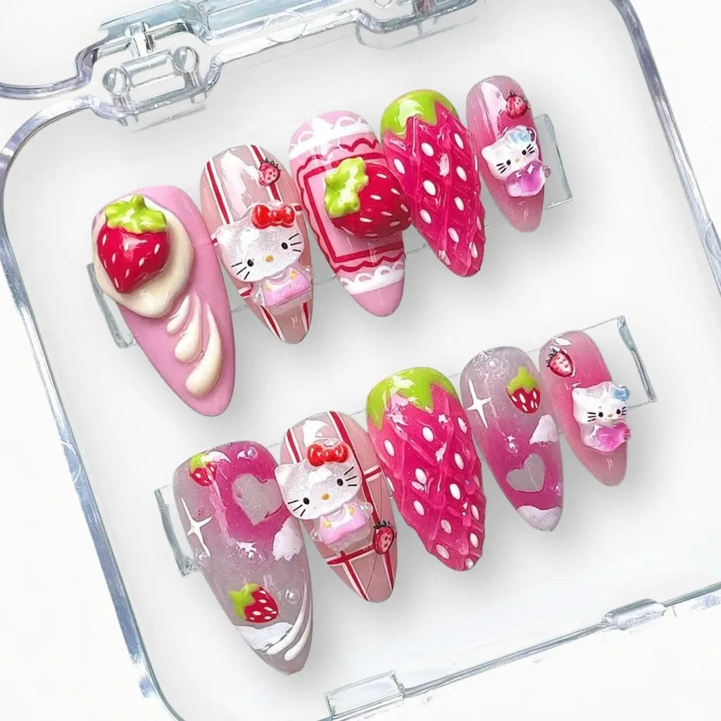 kawaii-kitty-strawberry-nails