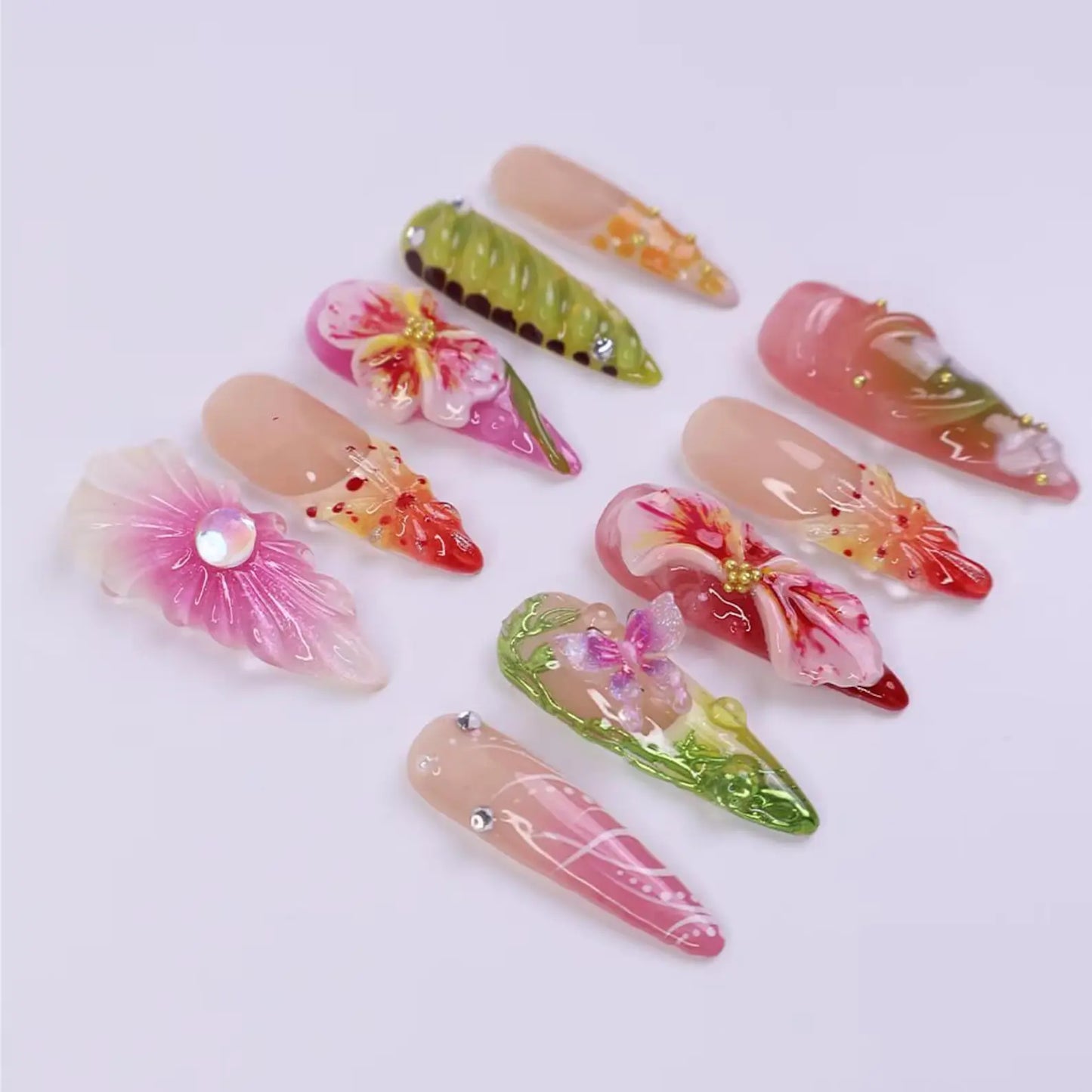 luxury-floral-butterfly-nails