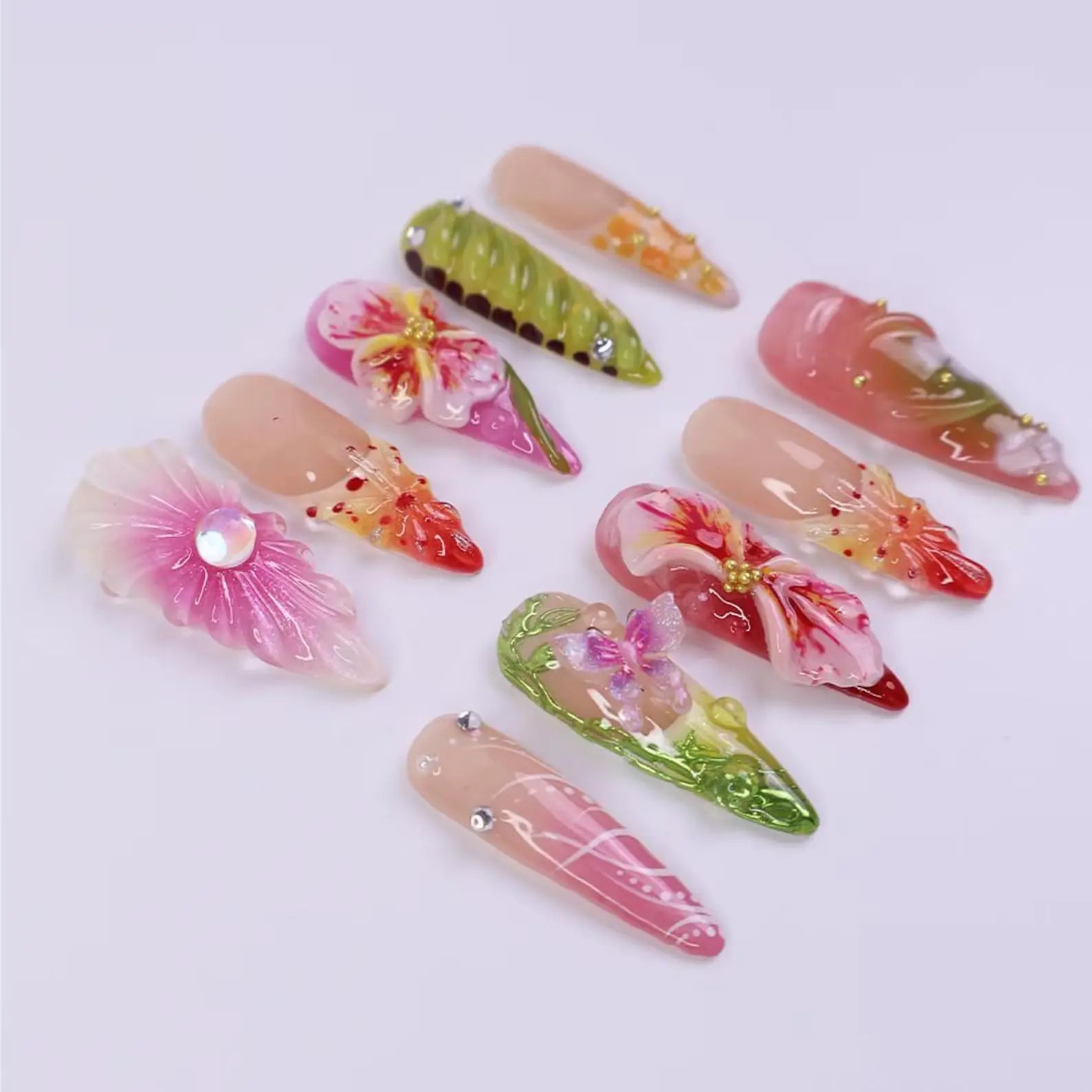 luxury-floral-butterfly-nails