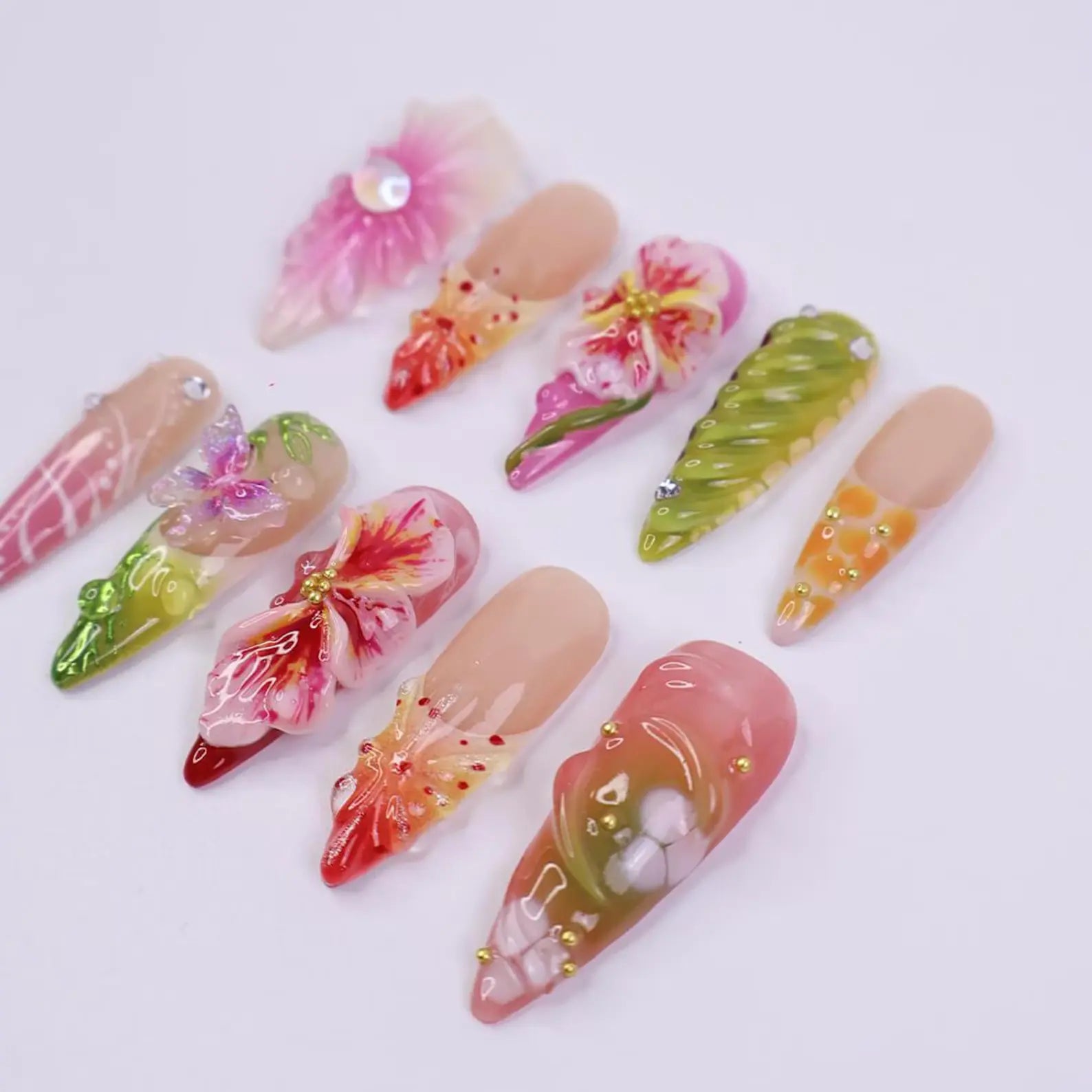 luxury-floral-butterfly-press-on-nails