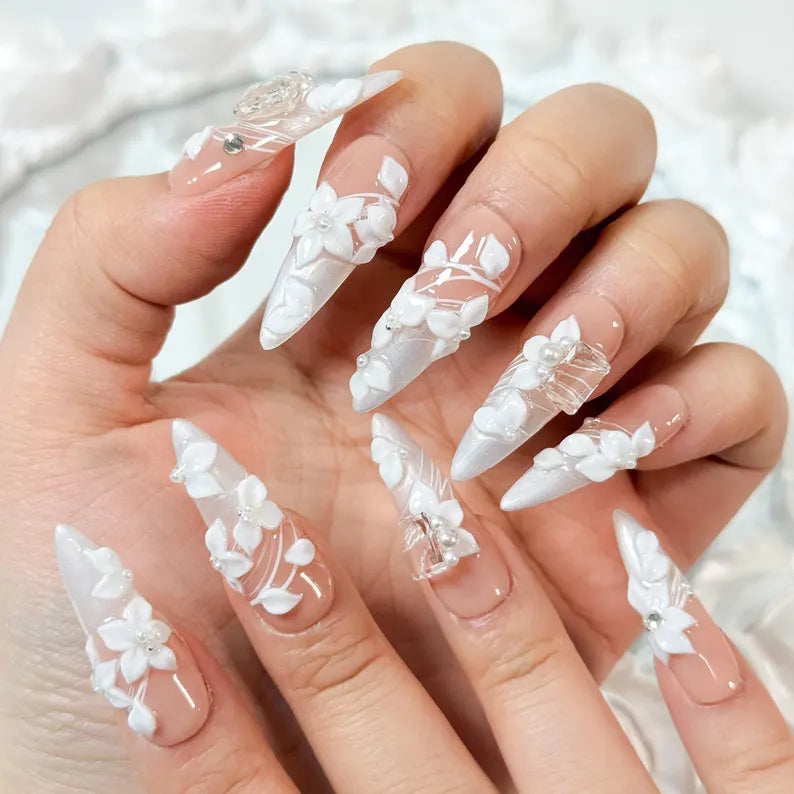pearl-white-floral-bridal-press-on-nails