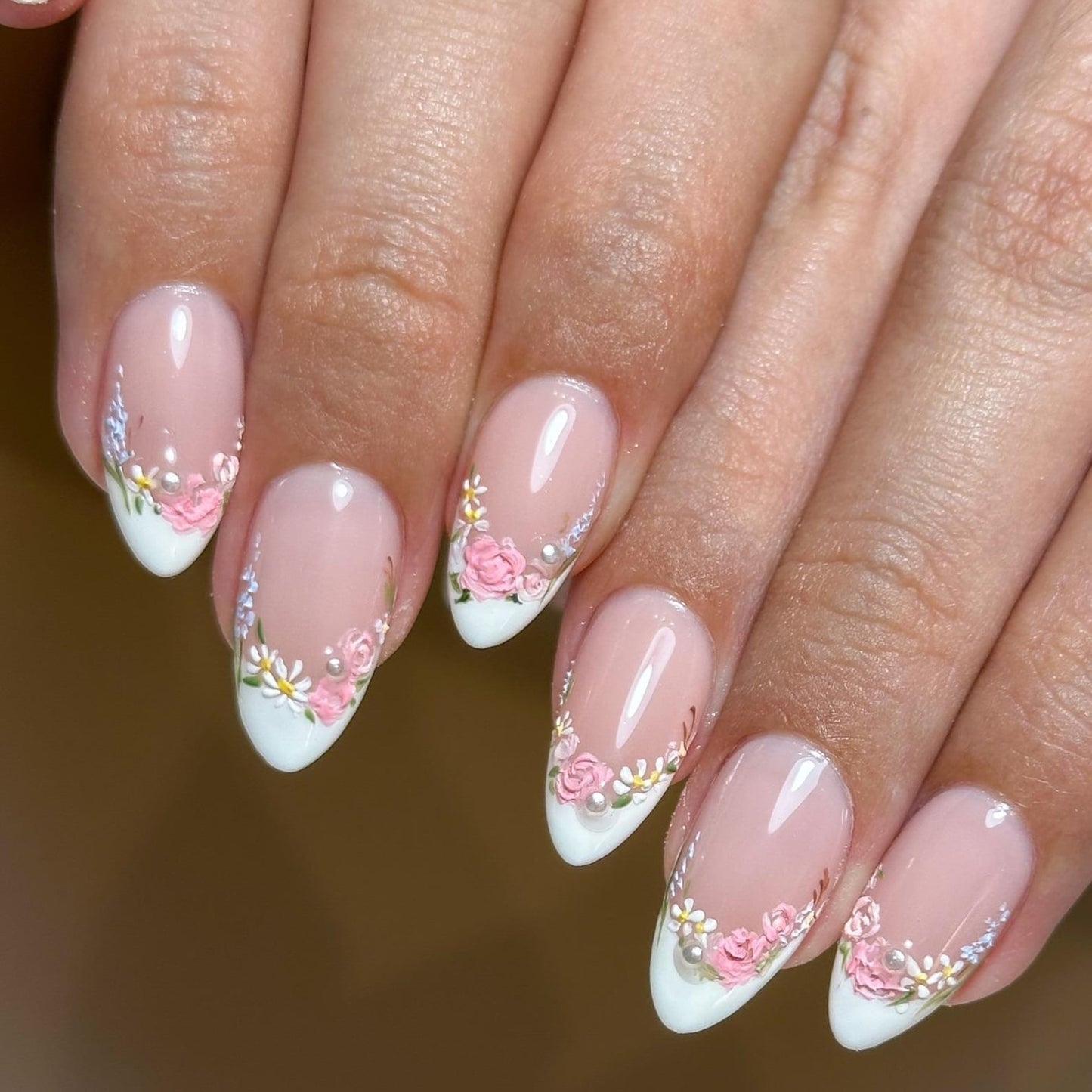 pink-rose-pearl-bridal-nails